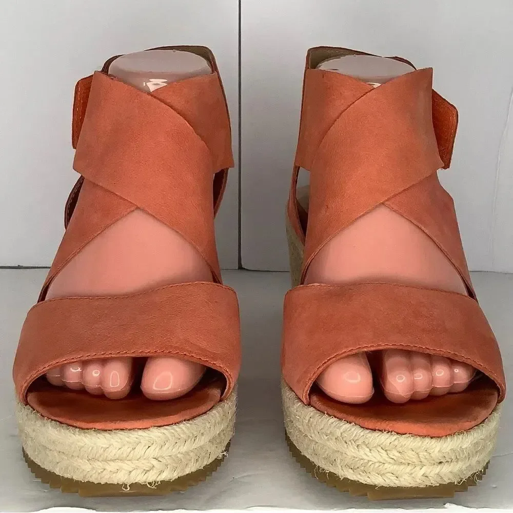 Eileen Fisher eileen fisher